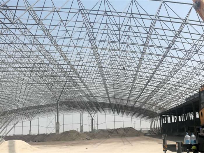 潜江钢厂料仓网架工程